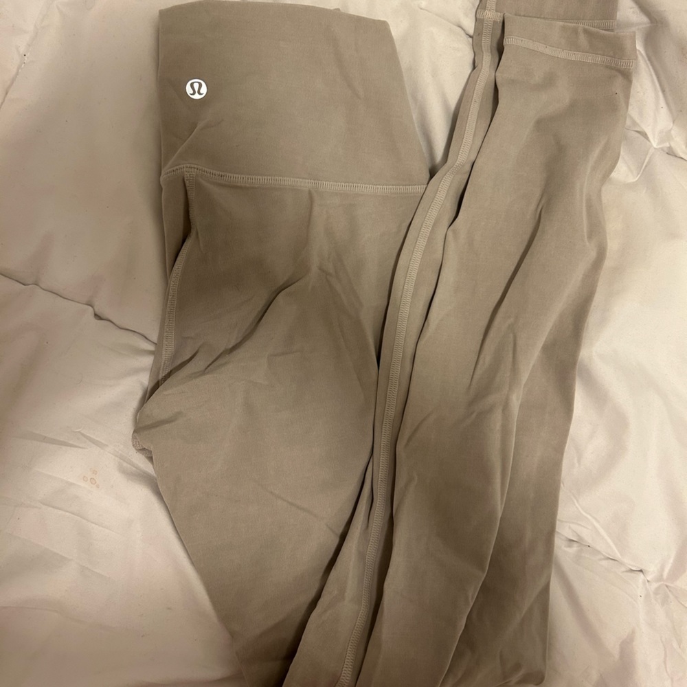 gray lululemon leggings